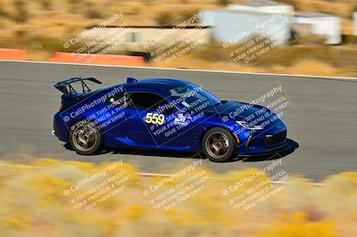 media/Nov-16-2024-Extreme Speed (Sat) [[6587d07cc4]]/Gold Group/Session 3 (The Bowl)/